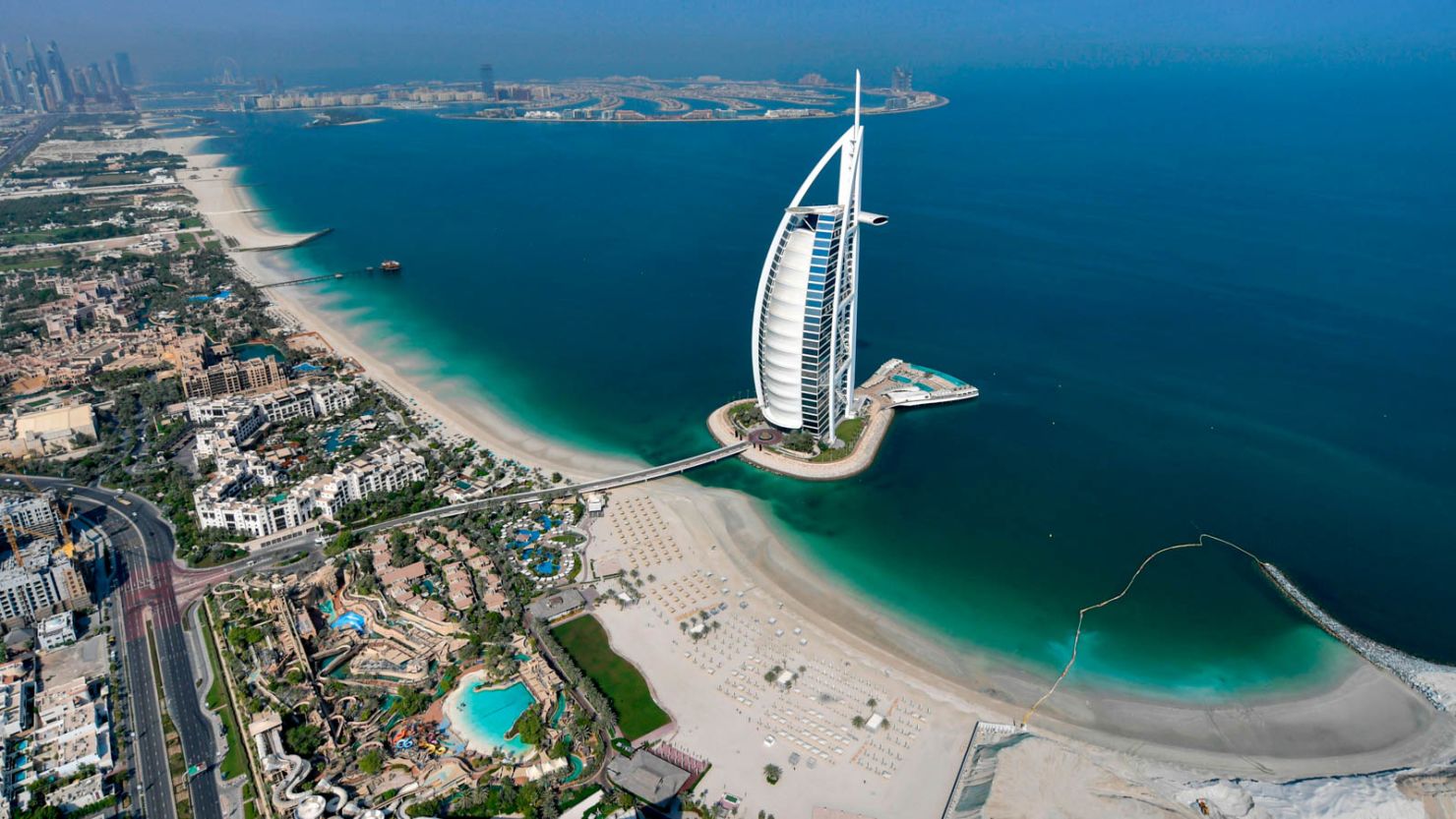 200924183413-dubai-9-1